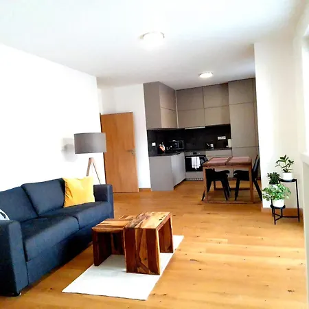 22, Rezidence Javor